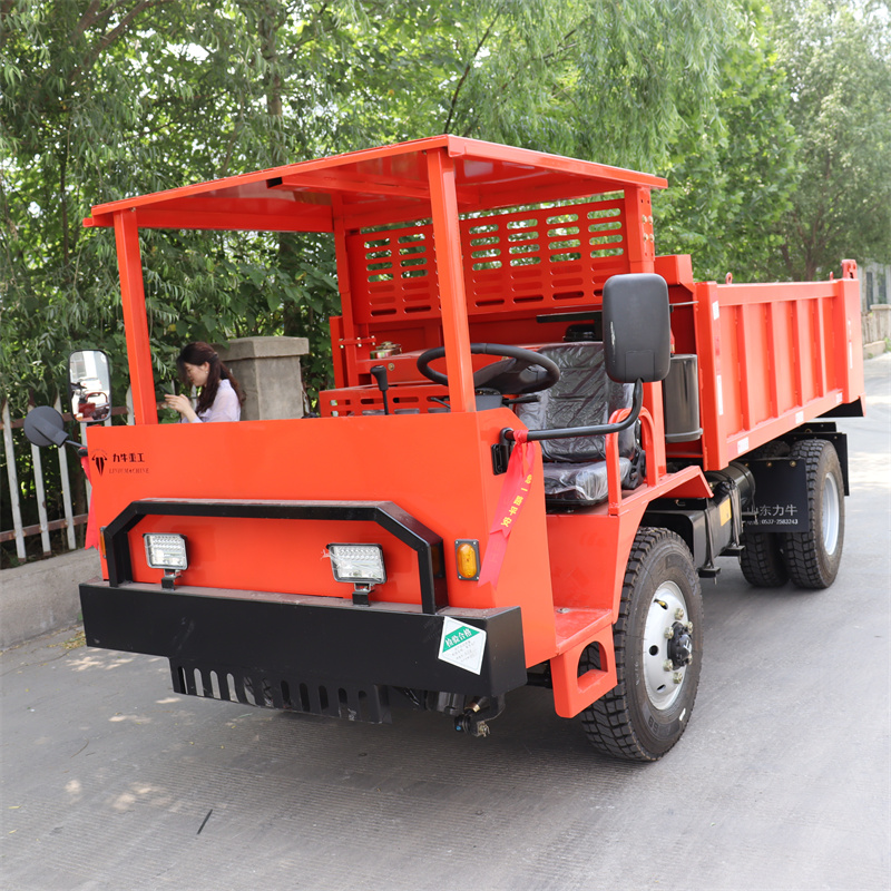 山東力牛重工 UQ系列礦用井下自卸車(chē)：可定制全封閉豪華駕駛室，帶KA標(biāo)志，可定制、一車(chē)一證，適用于巷道渣土運(yùn)輸。